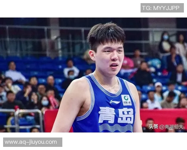 杨瀚森假冒账号发声回应低迷表现誓言全力以赴拼搏不息