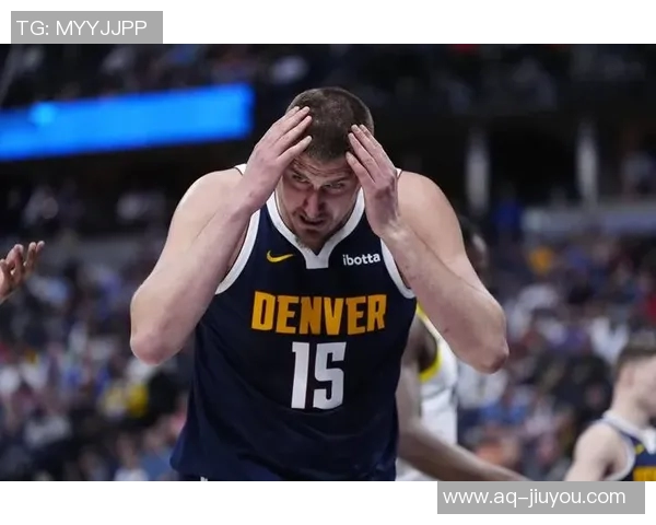 约基奇对阵申京展现统治力豪取34分10篮板9助攻全面压制小火龙 约基奇对阵申京展现统治力豪取34分10篮板9助攻全面压制小火龙