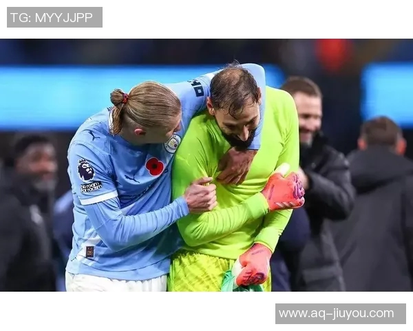 19岁科隆前锋马拉拒绝多特邀请因不愿与哥哥分开 19岁科隆前锋马拉拒绝多特邀请因不愿与哥哥分开