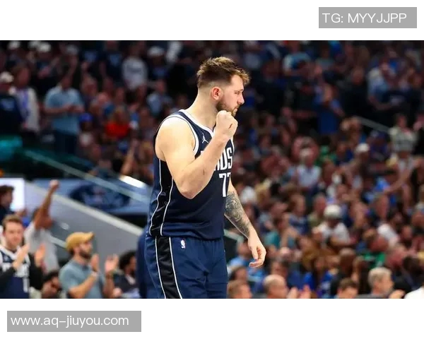 东契奇连续9场得分30创湖人自76-77赛季以来第四长纪录仅次于科比和奥尼尔 东契奇连续9场得分30创湖人自76-77赛季以来第四长纪录仅次于科比和奥尼尔